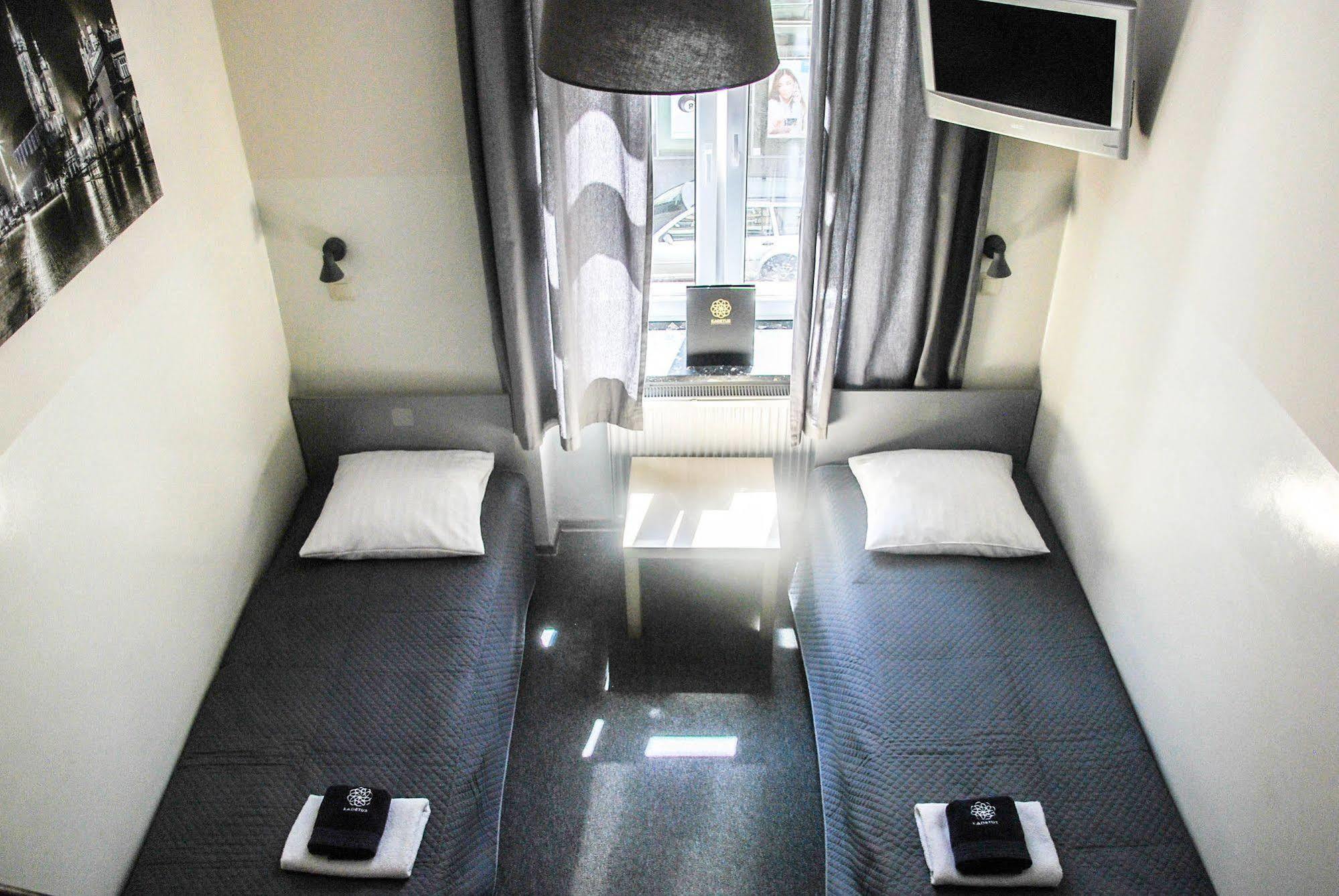 Aparthotel Kadetus 2* Krakau
